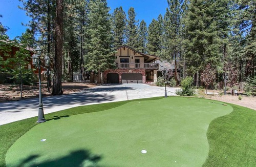 Summit Estates Cabin | 390 m² Lodge ∙ 7 bedrooms ∙ 16 guests