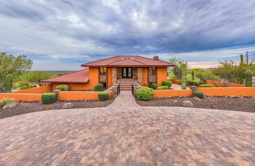 East Mesa House | 4 BR Mesa Paradise I Spectular View I Pool