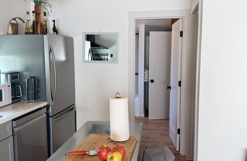 Douglas Flat Cottage | 4 Miles from Murphys Ideal Outdoor space with plenty of parking