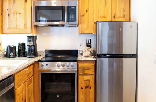 Tahoya Shores Hotel | 4 Units w/Kitchen & Free Parking | Tahoe Vista Lakefront