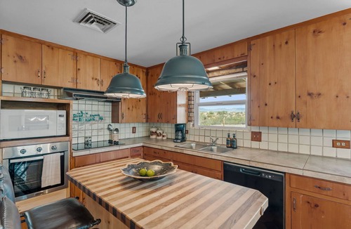 Wickenburg House | 4BR Desert Casita with Western Charm - Near Rancho Rio