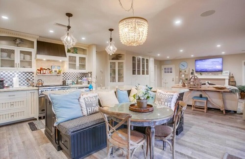Central Mission Beach Condo | 55' Ocean Front * Exclusive Ground Level Patio * A/C