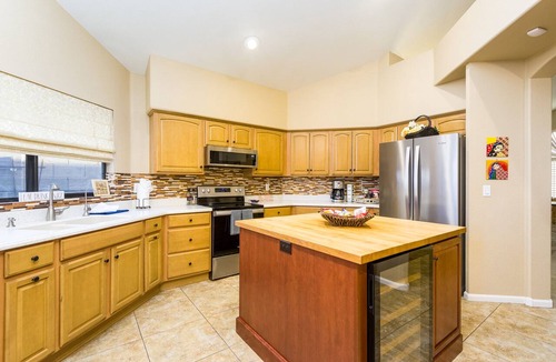 Chandler House | 5BR Luxury Oasis, 2 Master Suites, Heated Pool, Game Room, 3 King Beds, Chandler