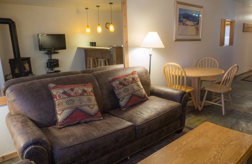 Truckee Condo | 74 m² Condo ∙ 1 bedroom ∙ 2 guests