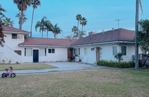 Midway City Apartment | A Cozy Guesthouse in Central O.C.