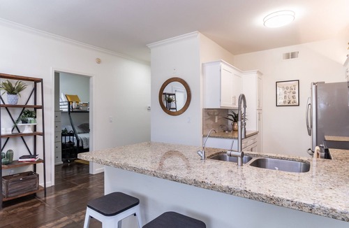 Paradise Valley Village Condo | A Traveler's Dream- Comfortable Condo in Scottsdale/Kierland area