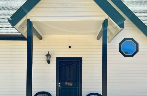 Mountain Club Cabin | Acres Away - Prescott Cabin Rentals