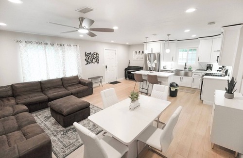 Lemon Grove House | Adams St 2BR 1BA Unit A | Near Downtown SD