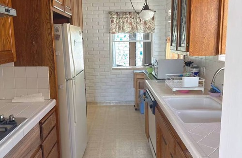 East San Gabriel House | Adorable 3-bedroom house with AC in soothing San Gabriel