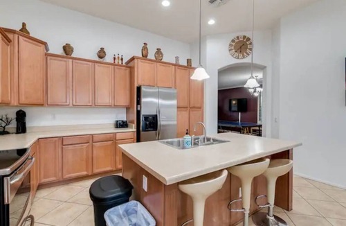 Rovey Farm Estates House | AFFORDABLE 6 bed-Great for worker-families-Westgate-Diamond Casino-Cards stadium