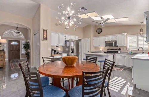 Ahwatukee Foothills House | Ahwatukee Retreat with Spectacular Desert Sunsets
