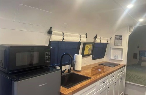 Orangevale House | Airstream Oasis - Private yard & Close to River