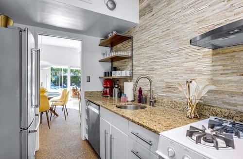 Racquet Club Estates House | All The Feels - Outdoor living paradise!