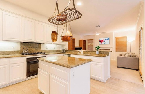 Carmel Valley House | Allura Del Mar Heights Pet-Friendly 5BR Retreat