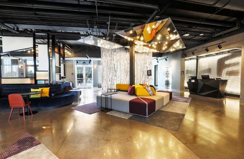 Reno Hotel | Aloft by Marriott Reno-Tahoe International Airport