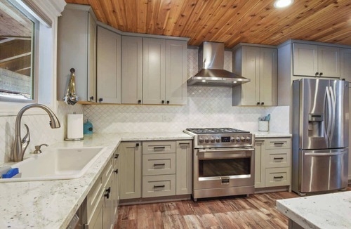 Alpine Meadows House | Alpine Chalet – Nature Lovers Rejoice! Chic 4 BDR