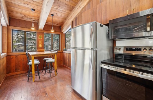 Alpine Meadows House | Alpine Meadows Mineral Springs Getaway
