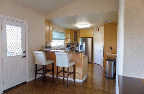 Clear Lake House | Amazing 3 BR Lake View Home in Wine Country