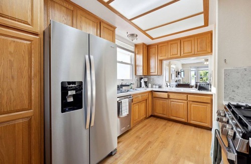 Townsite Cottage | Amazing Cottage with Hot-tub and Fire Pit in Oceanside, California