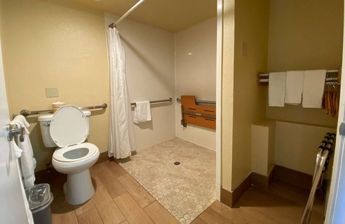 Azusa Hotel | Americas Best Value Inn Azusa Pasadena