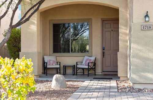 Anthem House | Anthem Oasis - Luxury 5BR w Pool, Park - Perfect for extended stays