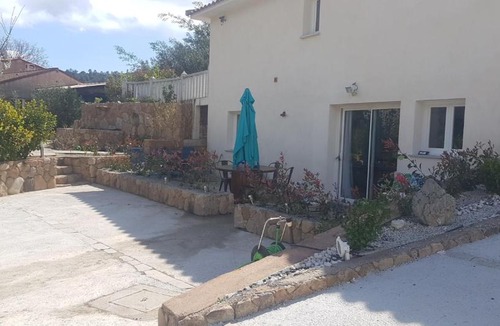 Pinarellu Apartment | Appartement 2 chambres 5 minutes de la rivière et 10 de la plage