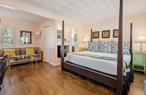 San Luis Obispo Hotel | Apple Farm Inn