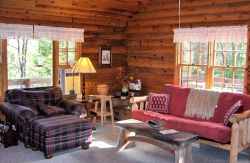 Nevada City Cabin | Authentic Log Cabin Getaway with a Hot Tub near the Yuba River in California