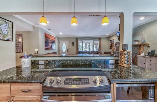Montgomery Estates House | Available for the 4th and Celebrity Golf 3 Bedroom/Peace of Heaven Home