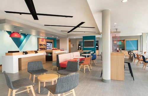 Victorville Hotel | avid hotel Victorville Hesperia by IHG