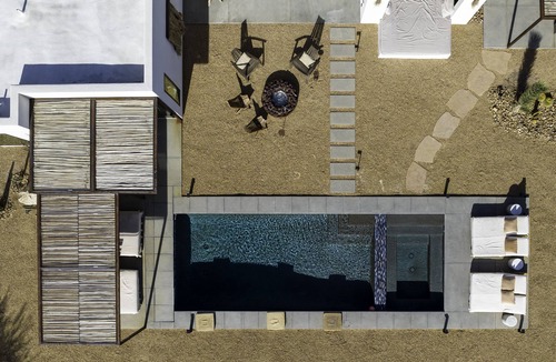 Yucca Valley House | Award Winning Mojave Ghost Pool + Spa Desert Escape
