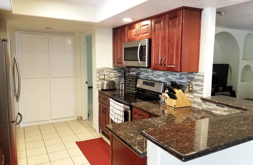 Lake Havasu City House | Awesome House Centrally Located (Downtown and London Bridge) Great Value!