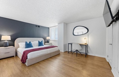 Marina del Rey Apartment | Azure Horizons - A Marina High-Rise 3BR Masterpiece