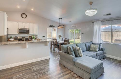 Pumpkin Center House | Bakersfield Home w/Pool Table, Cornhole + More!