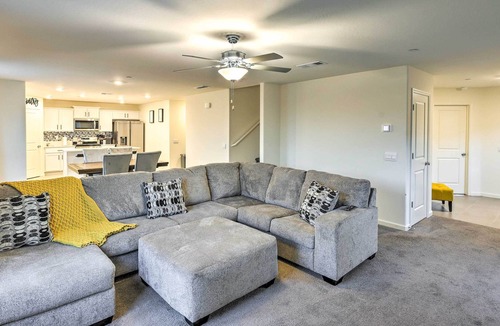 Pumpkin Center House | Bakersfield Vacation Rental w/ Private Yard!