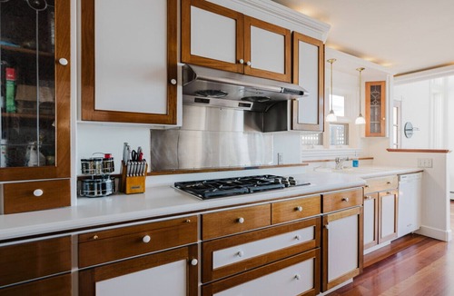 San Rafael House | Bayfront Yacht-Style Home | Private Pier