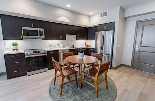 Burlingame Condo | Bayswater 1BR Retreat with Modern Comforts