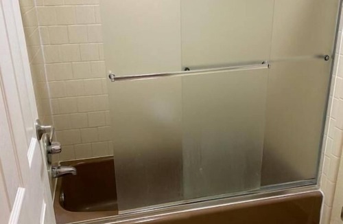 Longfellow Hotel | Bayview Motel