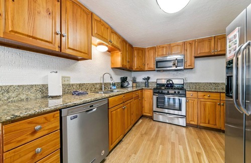 Kings Beach Ski Chalet | Beach Sanctuary in downtown Kings Beach