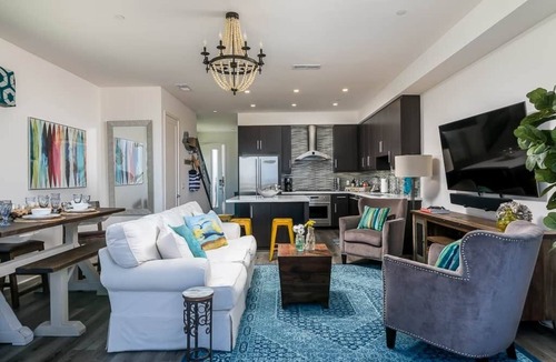 Imperial Beach Apartment | beachbreak #4