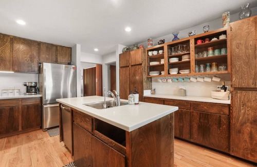 Zephyr Cove House | Beachfront Retreat | Sweeping Lake Views | Sleeps 10