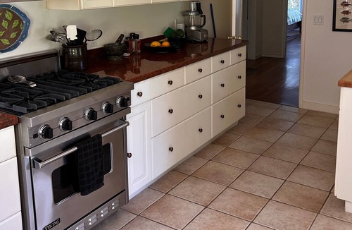 Upper Rockridge House | Beautiful 3 BR house near Rockridge and Montclair with large outdoor space