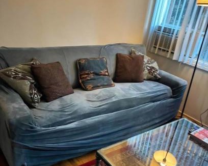 Beverly Hills Apartment | Beautiful apartment close to Cedars! Beverly Hills