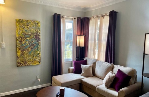 Beverly Hills Apartment | Beautiful studio in the heart of Beverly Hills!