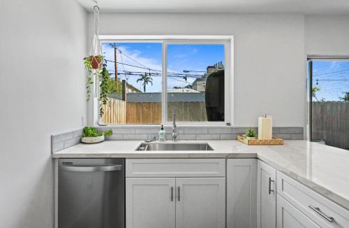Belmont Heights House | Belmont Shore Getaway with Hot Tub and Firepit
