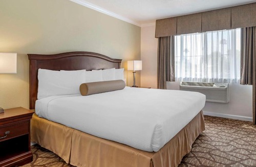 Salinas Hotel | Best Western Salinas Monterey