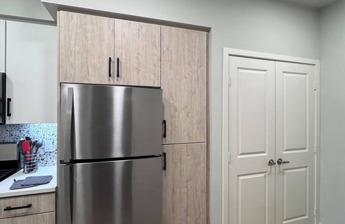 Midway District Apartment | Bevel Apartments: Modern 1BR Haven in Vibrant Point Loma, San Diego