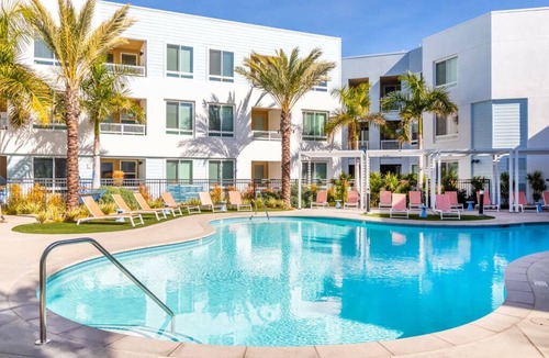 Midway District Apartment | Bevel Apartments: Stylish 1-Bedroom with AC & Fitness Center in Prime Point Loma