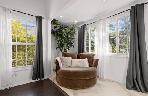 Beverly Hills House | Beverly Hills Home Guest House Hot Tub