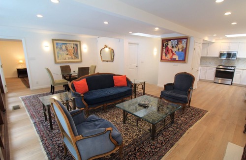 Beverly Glen House | Beverly Hills, Ideal Location 2BD+ House with Heated Pool